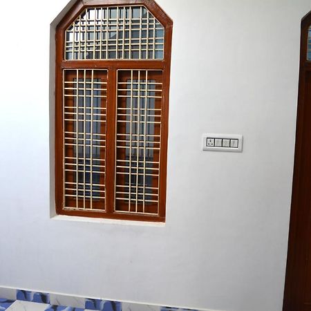 Rani Palace 카주라호 외부 사진